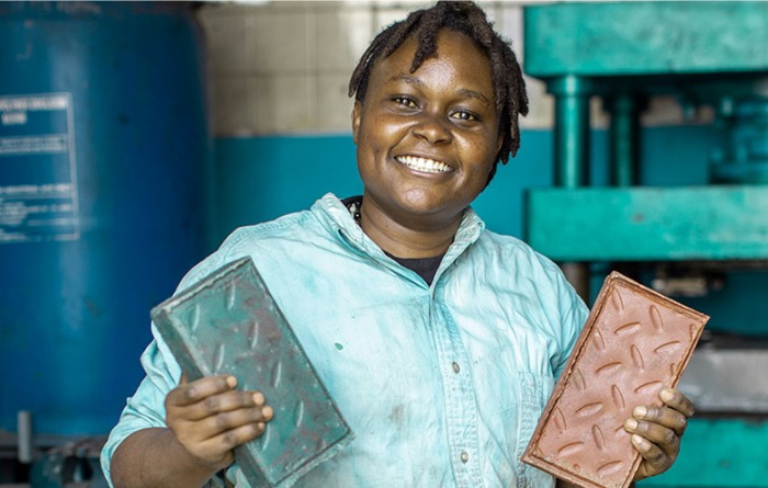 From Plastic to Bricks – Gjenge Makers